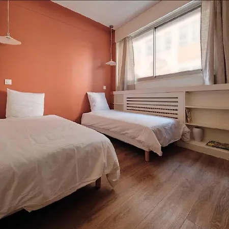 Chic & Cosy 2br - A Deux Pas Tour Eiffel 2br アパート パリ