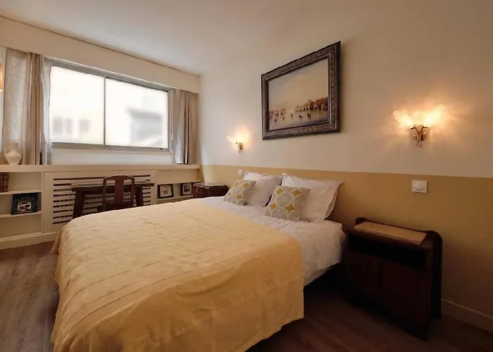 Chic & Cosy 2br - A Deux Pas Tour Eiffel 2br *