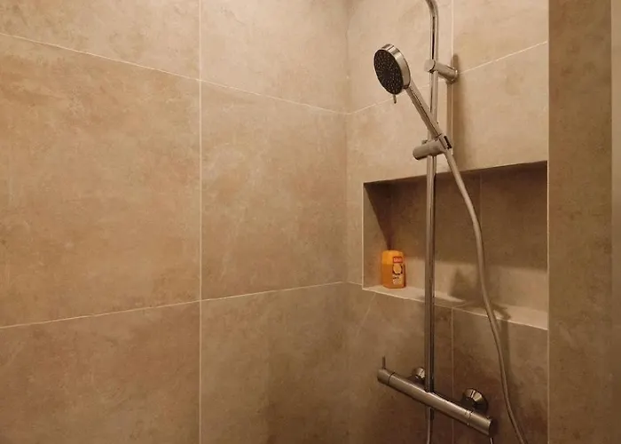 Apartament Chic & Cosy 2br - A Deux Pas Tour Eiffel 2br *