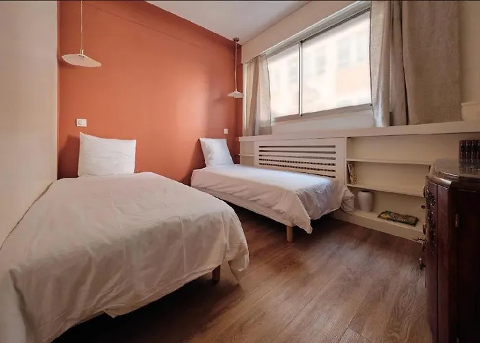 Chic & Cosy 2br - A Deux Pas Tour Eiffel 2br Apartament Paryż