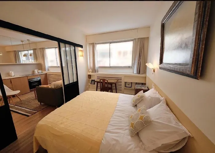 Chic & Cosy 2br - A Deux Pas Tour Eiffel 2br Apartament